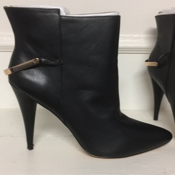 CYNTHIA ROWLEY - Picture 2 of 5